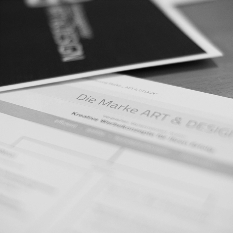 Unterlagen einer Markenentwicklung der Werbeagentur ART & DESIGN aus Hamburg
